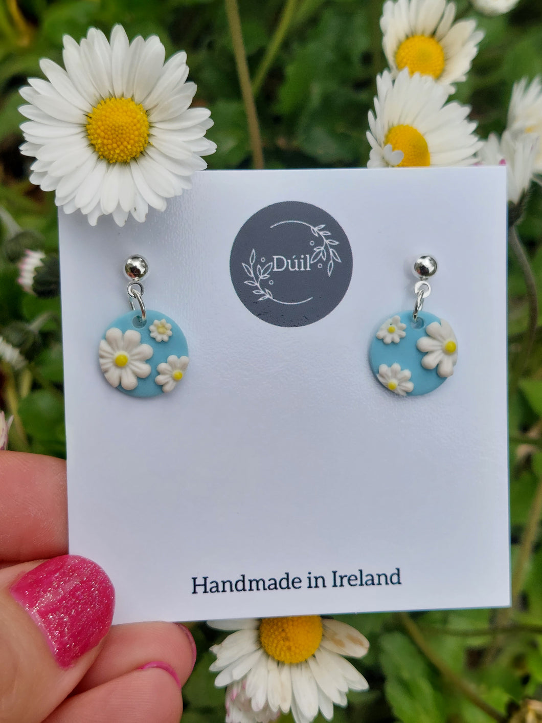 Dúil Dainty daisy dangles