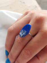 Load image into Gallery viewer, Dúil Bright blue &amp; silver adjustable ring
